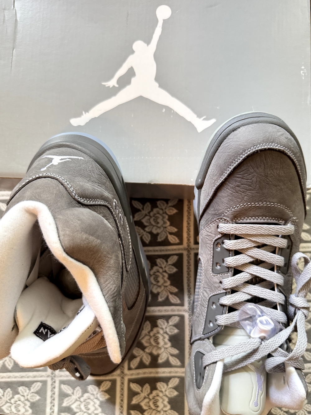 Nike Air Jordan 5 Retro "Wolf Grey",